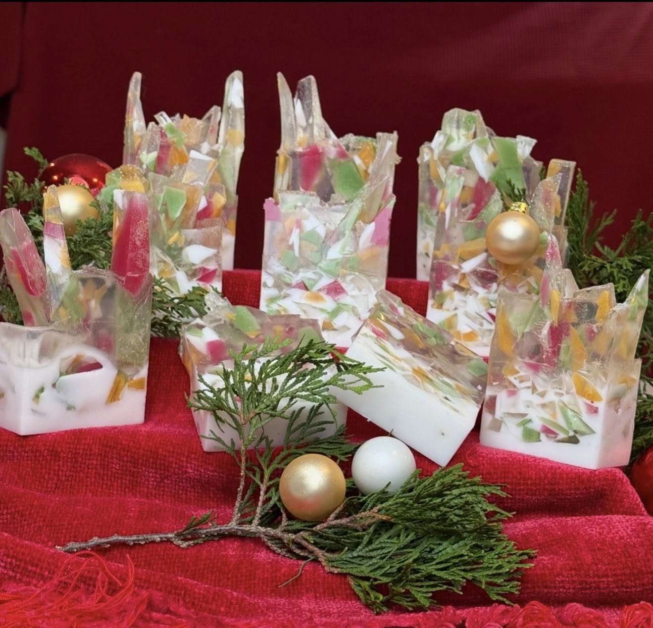 MERRY CRYSTALS