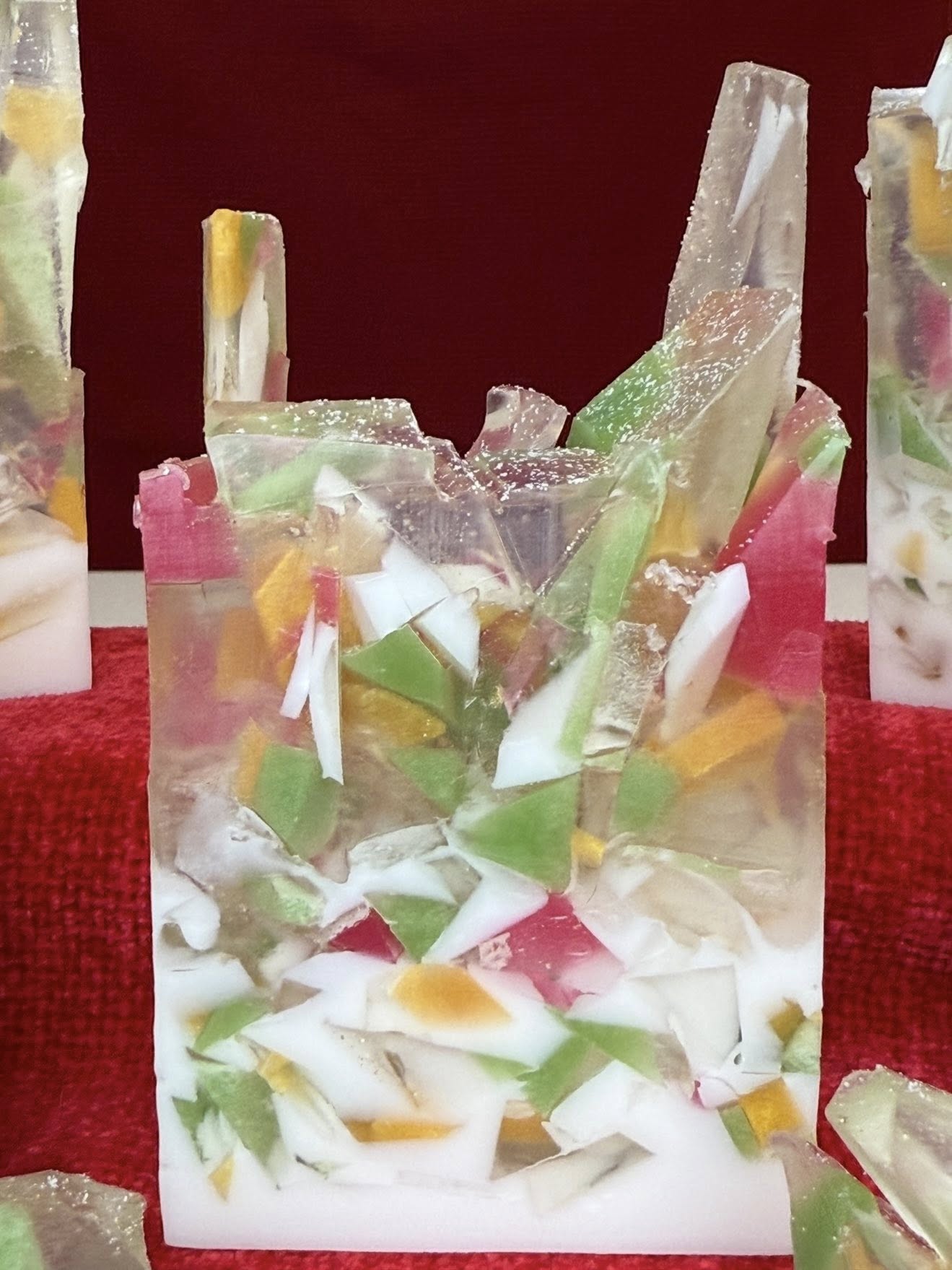 MERRY CRYSTALS