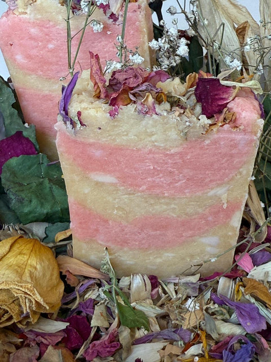 Lemongrass and Roses Bar